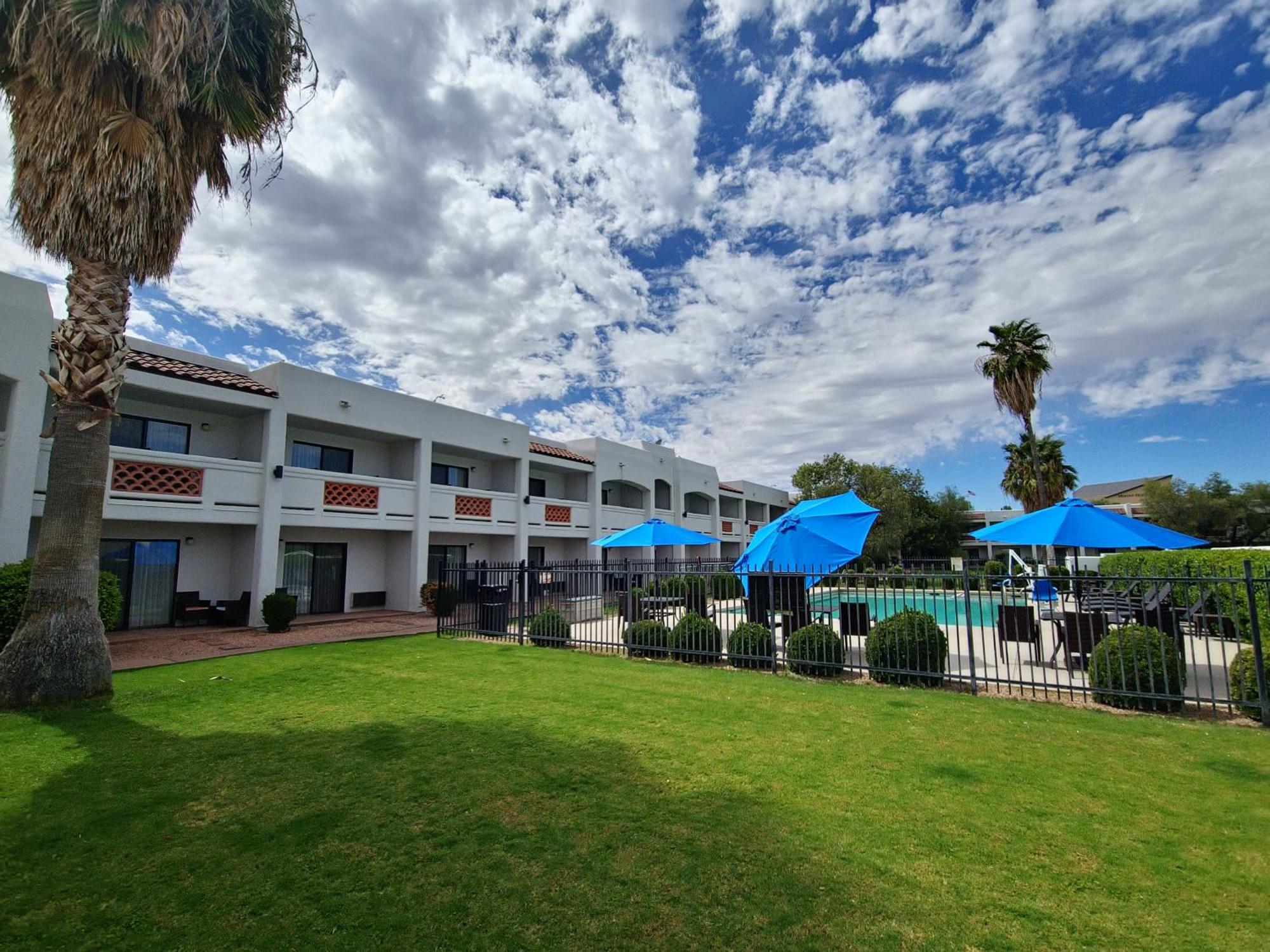 Los Viajeros Inn Wickenburg Exteriér fotografie