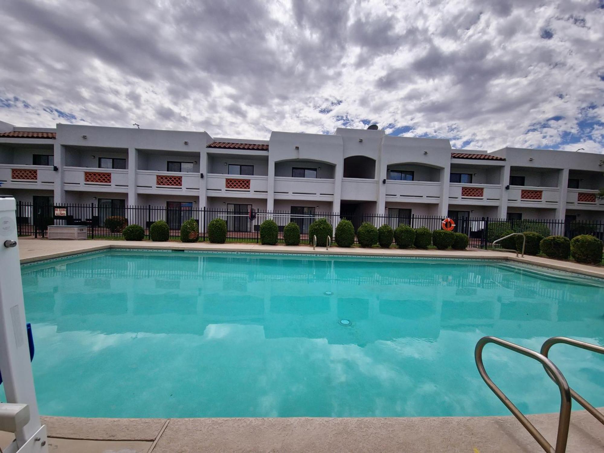 Los Viajeros Inn Wickenburg Exteriér fotografie