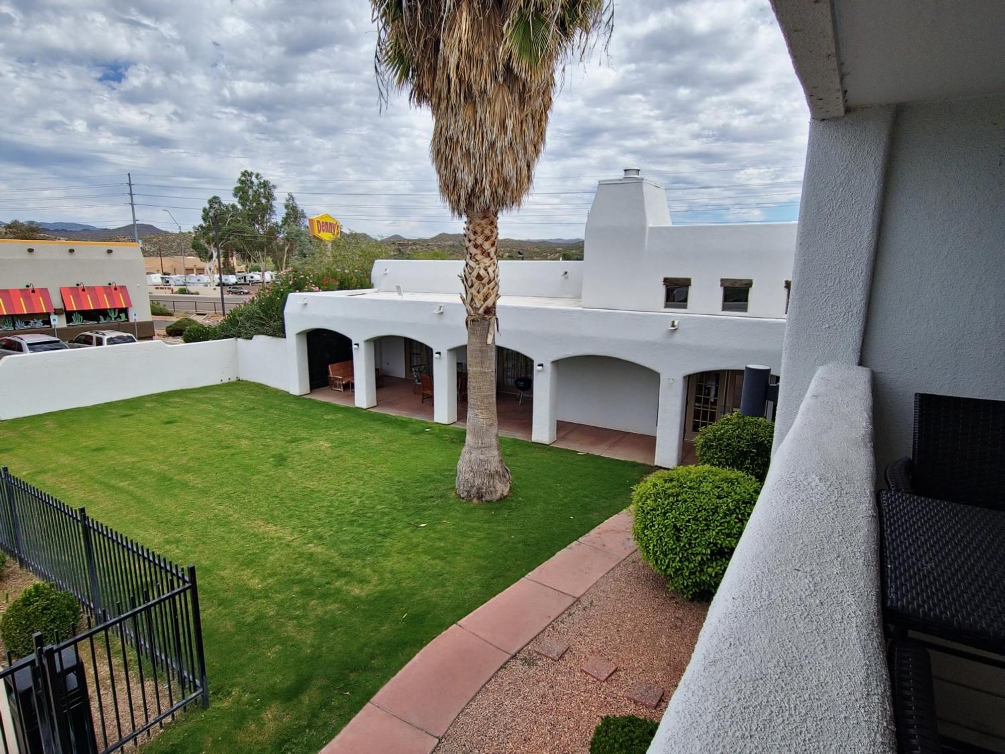 Los Viajeros Inn Wickenburg Exteriér fotografie