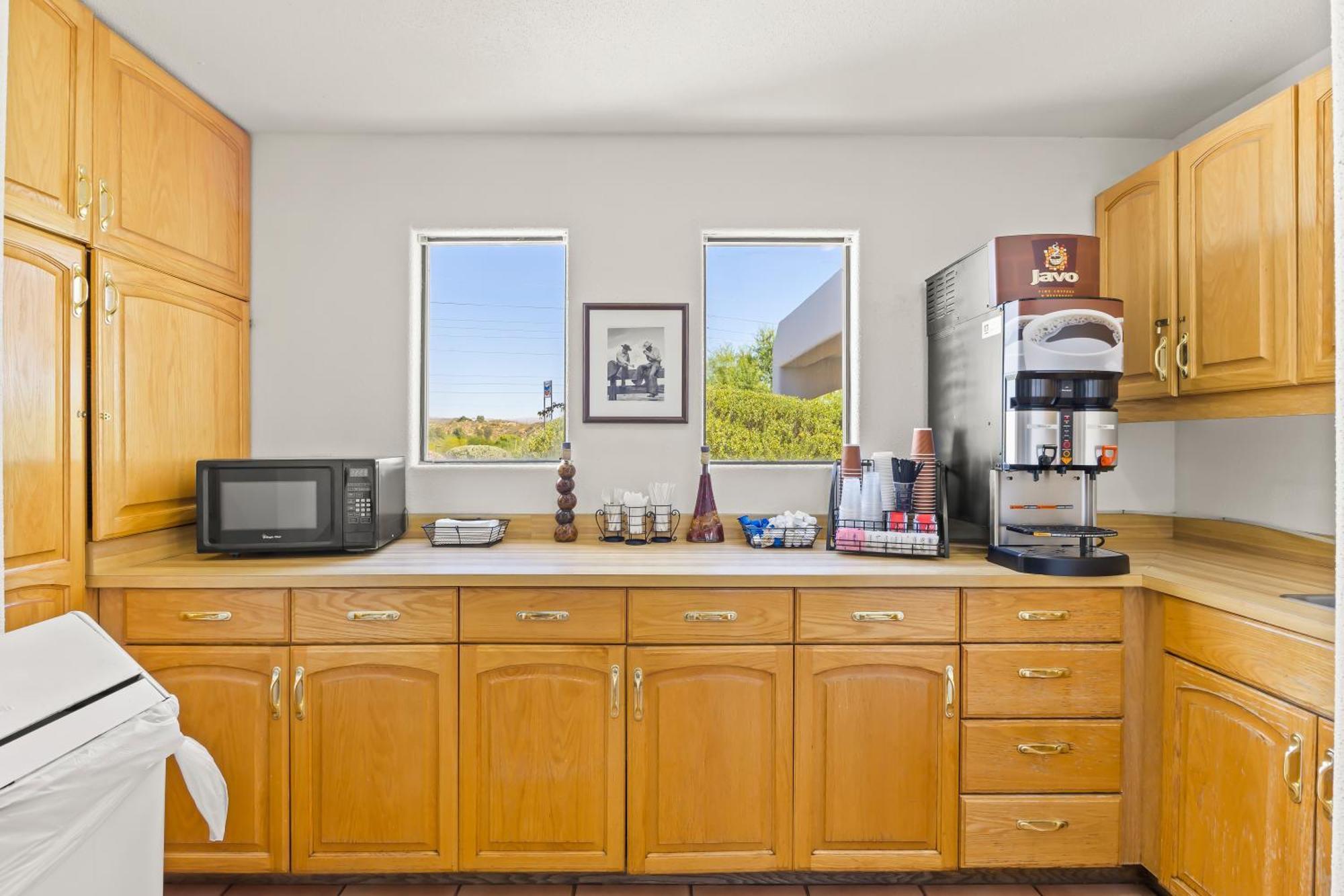 Los Viajeros Inn Wickenburg Exteriér fotografie